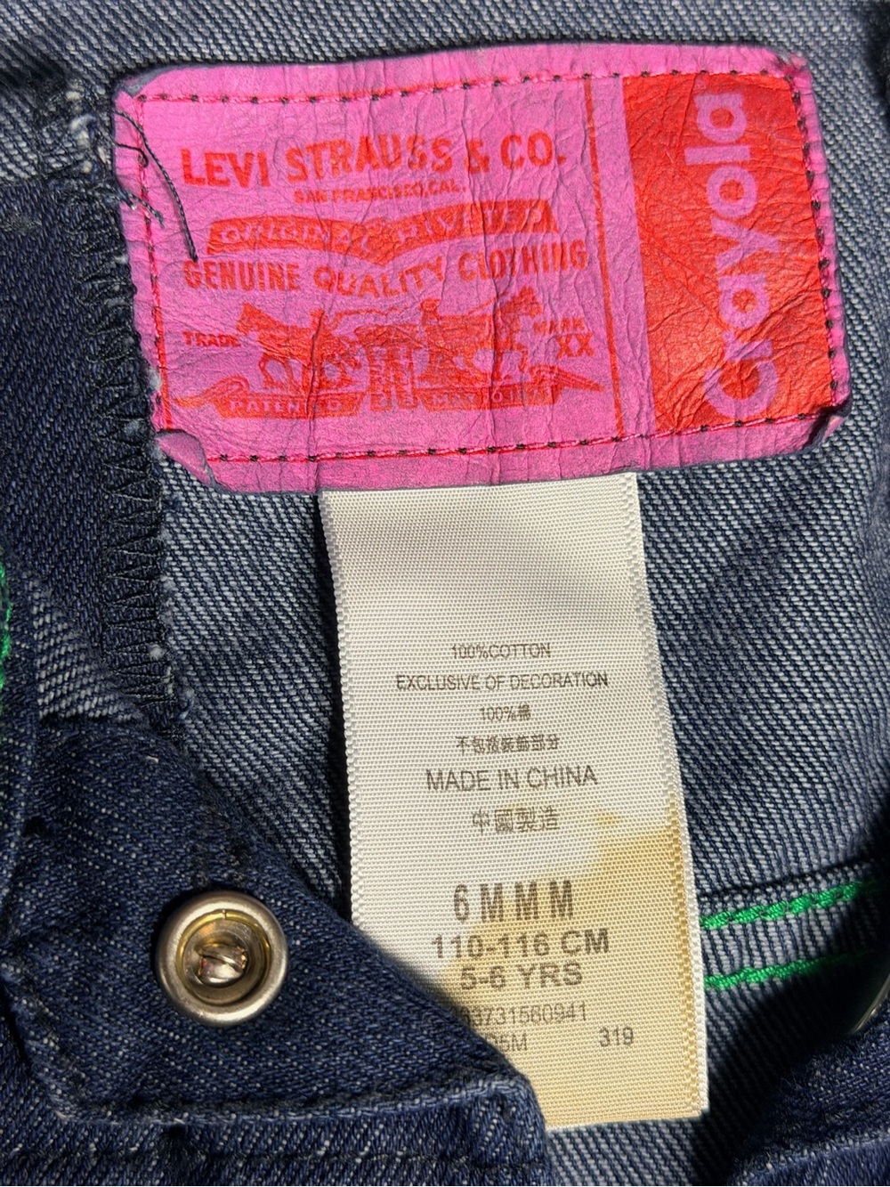 Crayola x Levi's Distressed Denim Trucker Jacket Pink Snap Buttons Size 5-6Y - Picture 4 of 5